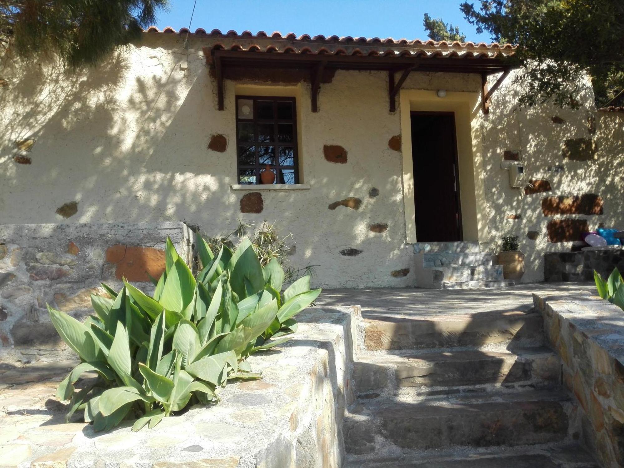 Trouli House Villa Stalos Exterior photo
